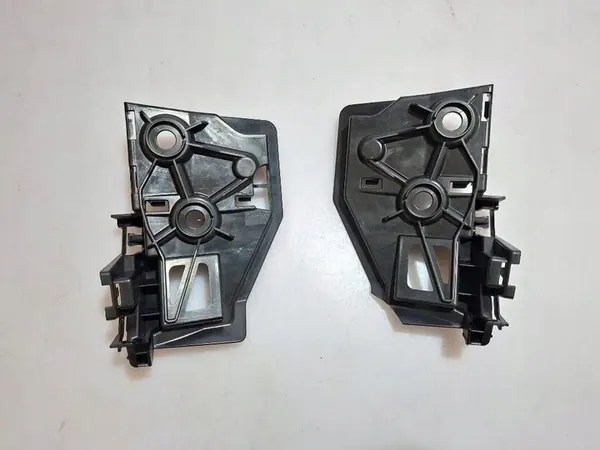 Volkswagen Tiguan II 2016 Deslizadores de para-choque traseiro 5NA807863 image 10