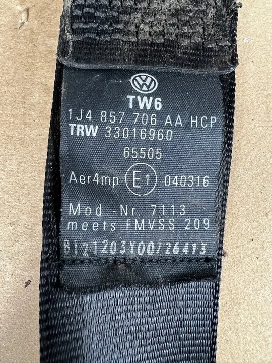 Front Right Seat Belt VW Golf IV 5D Black image 2