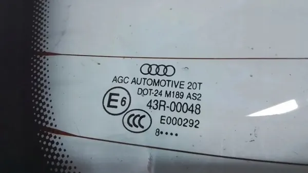 Audi Q5 8R Cristal Trasero Portón Tintado OEM 8R0845501A image 3