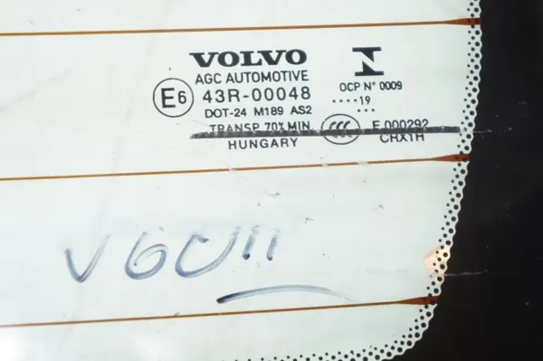 VOLVO V60 II bakluckeruta OEM 19R - Tonad image 4
