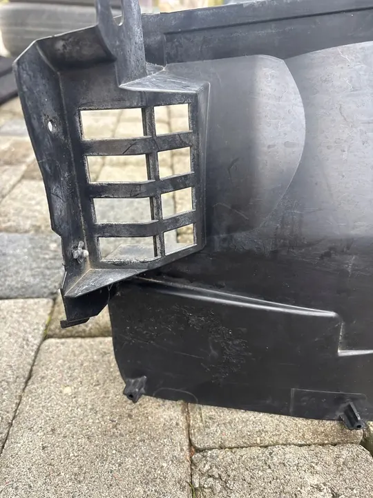 Front Left Wheel Arch Dacia Sandero II 2012-2020 image 5