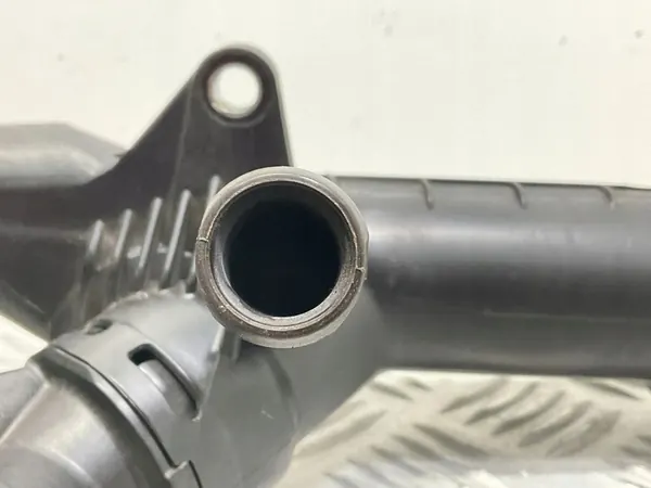 Jäähdyttimen letku Volkswagen Caddy 2020 04L121026Q image 4