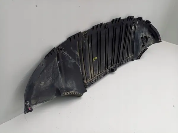 TESLA MODEL Y 20- Framskydd Under Stötfångare 1613579-00-C image 3