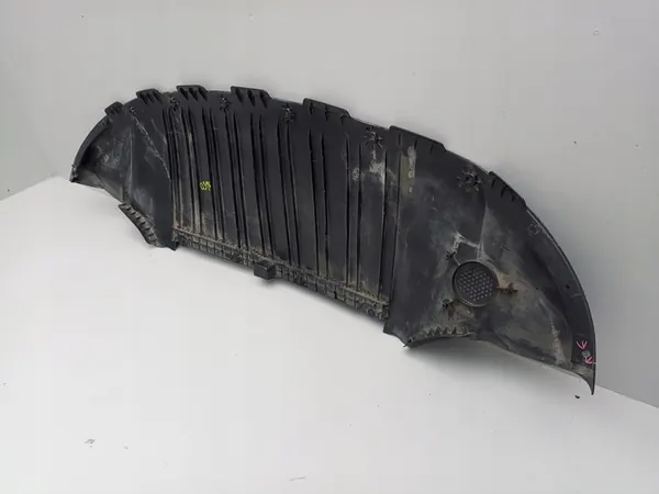 TESLA MODEL Y 20- Framskydd Under Stötfångare 1613579-00-C image 4