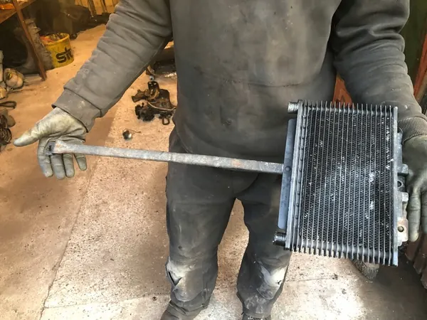 Jeep Grand Cherokee WJ 2.7 CRD - Radiador de óleo OEM 52079948AB image 2