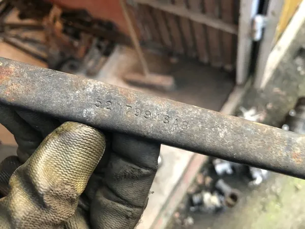 Jeep Grand Cherokee WJ 2.7 CRD - Radiador de óleo OEM 52079948AB image 3