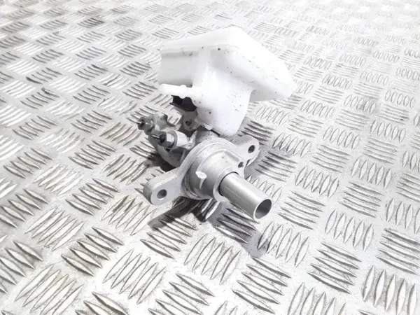 Cilindro de travão OEM 0204847034 para Ford Fiesta VII image 4
