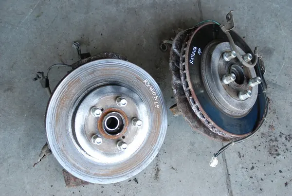 Mozzo Posteriore Lexus RX300 RX350 RX400 Nuovo 01.97858 image 3