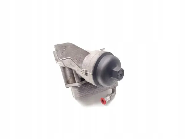 Oljefilterfäste Mercedes-Benz A-Class AMG A 35 2019 image 2