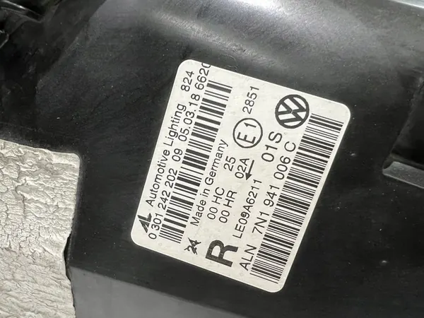 Volkswagen Sharan II Farol Direito 2010+ OEM image 9