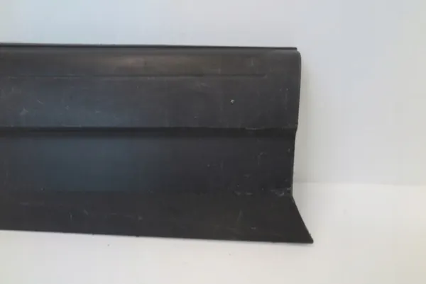 VW TIGUAN I 5N Right Front Door Trim 5N0854940A image 2