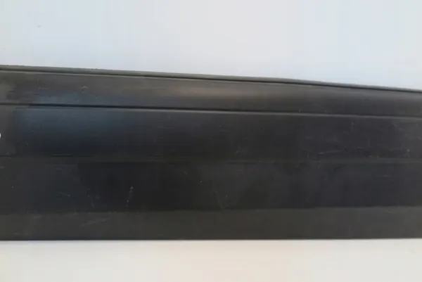 VW TIGUAN I 5N Right Front Door Trim 5N0854940A image 4