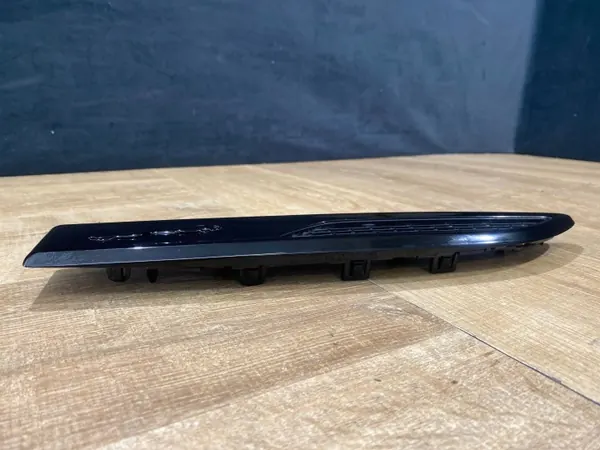OEM MX83280B10AB Rechter Kotflügelabdeckung Jaguar F-Pace image 3
