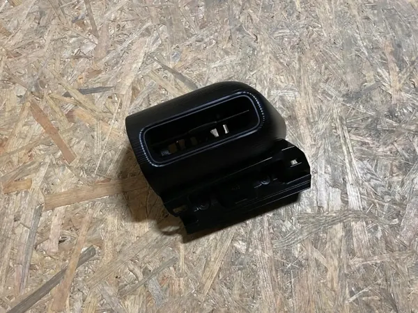 Jeep Avenger linke Fahrer-Luftgitter OEM 7357711650 image 2