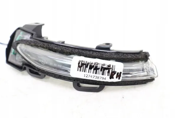Intermitente espejo derecho Alfa Romeo Giulia OEM 263004 image 6