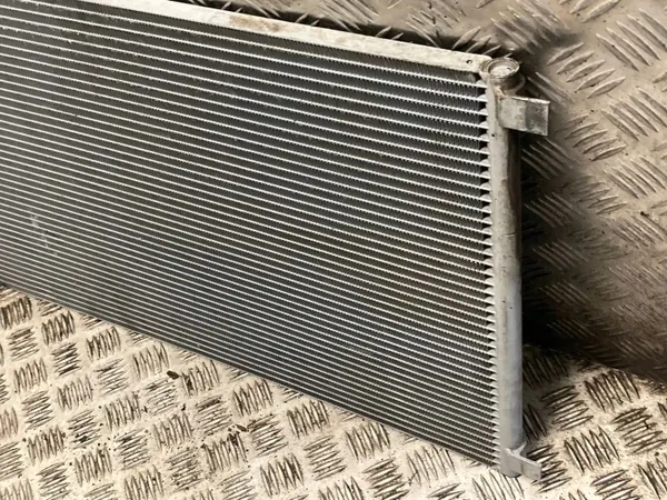 Gebruikte AC-condensor OEM ESH7160 Renault Scenic II image 3