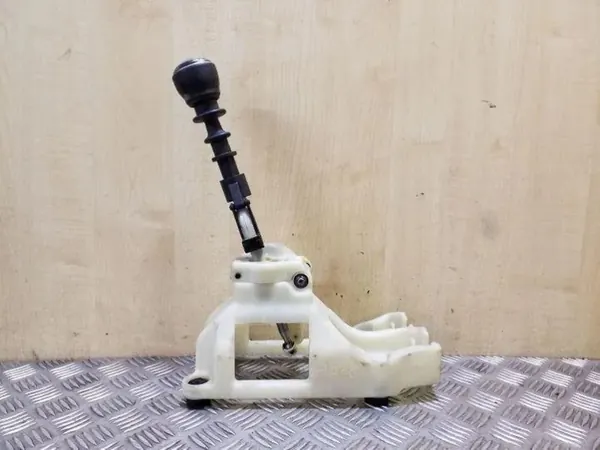 Versnellingspook OEM 43700-2B000 voor Hyundai Santa Fe II 2.7 image 5