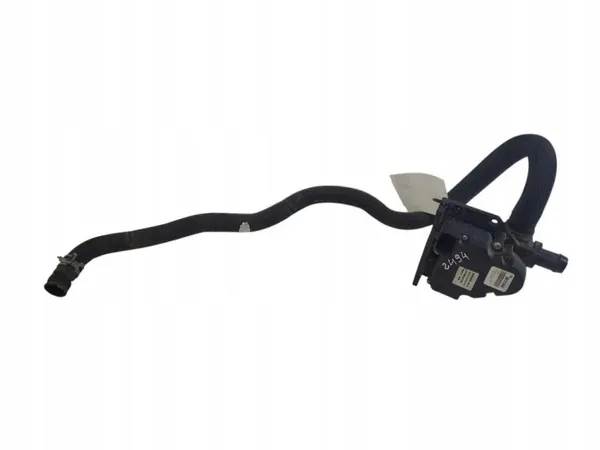 Pompe à eau Tesla Model X OEM 6007370-00-B Occasion image 2