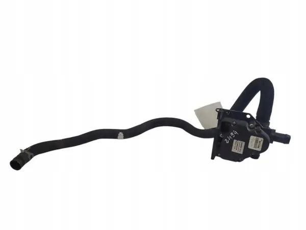 Pompe à eau Tesla Model X OEM 6007370-00-B Occasion image 6