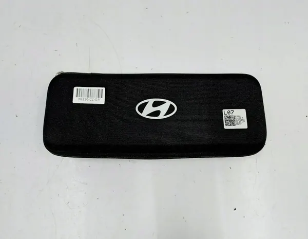 Hyundai OEM 916B1GI040HA Latauspistoke IONIQ 5:lle image 2
