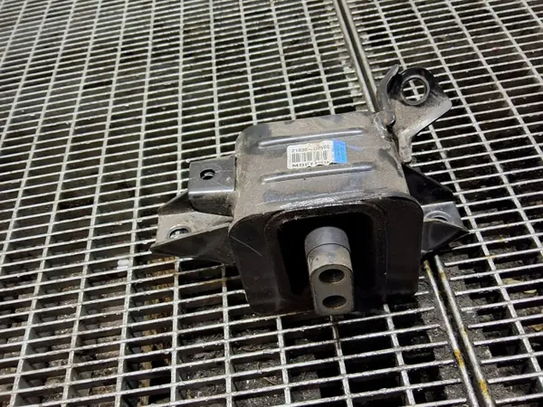 Soporte de caja Hyundai Bayon 2025 OEM 21830Q0100 image 3