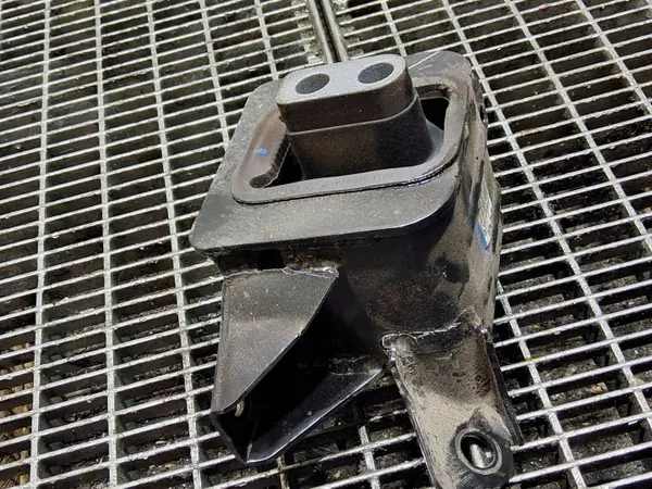 Soporte de caja Hyundai Bayon 2025 OEM 21830Q0100 image 5