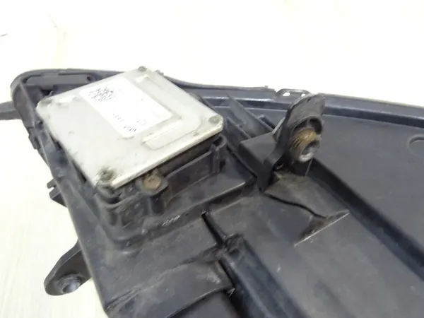 Vasen Xenon-etuvalo VW Passat CC Lift 3C8941751Q image 10