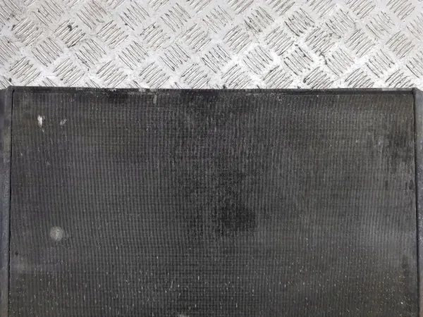 Renault OE Vattenkylare OEM AMD63258 Begagnad image 4