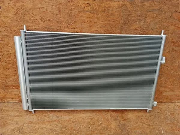 Toyota OE 8846042100 Ilmastointiradiatori image 2