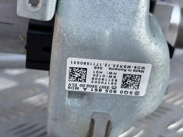 Skoda Fabia III ohjauspylväs OEM 5Q0905861A image 3