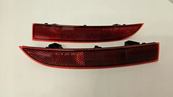 AUDI A4 2019-2024 Vasemman Puskureflektori 8W0945105AC image 2