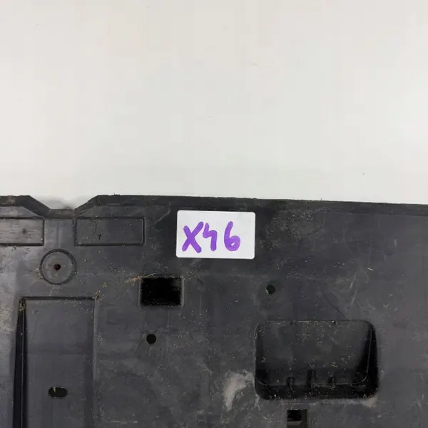Cobertura Inferior Para-choques Dianteiro Peugeot 308 T7 OEM 9680379780 image 4
