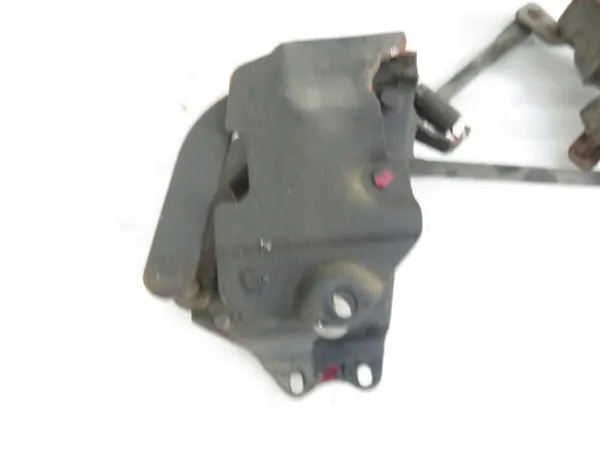 Serrure de Cabine Nissan Cabstar OEM M893752 - Occasion image 5
