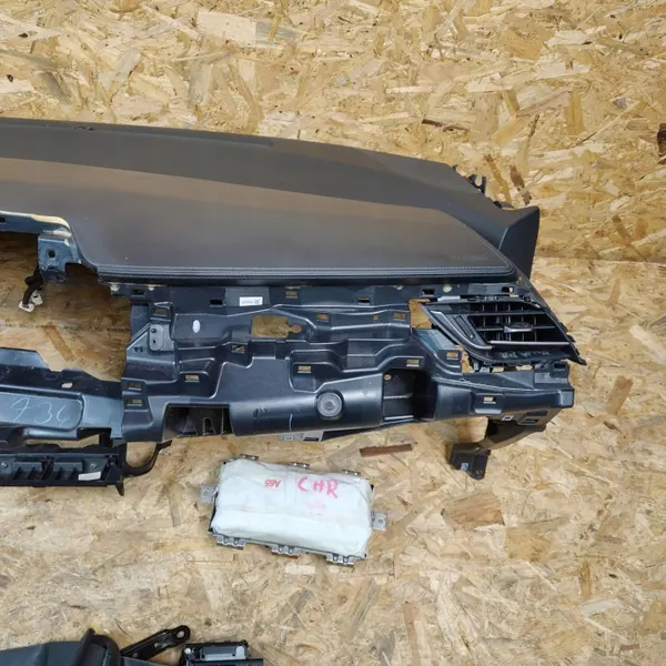 Salpicadero Toyota C-HR I OEM AZF2389 - Usado image 5