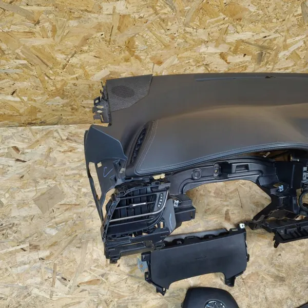 Salpicadero Toyota C-HR I OEM AZF2389 - Usado image 9
