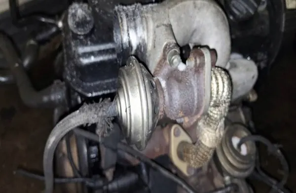 Válvula EGR OEM 028131501l para VW Passat 1.9L 1999 image 5