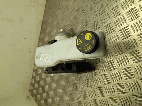 Bomba de freio Polestar 4 2025 P6608124694 image 1