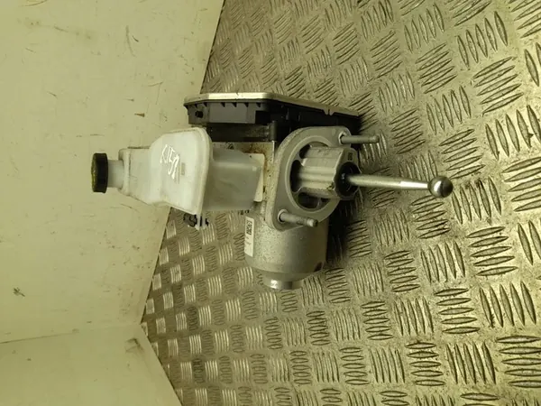 Bomba de freio Polestar 4 2025 P6608124694 image 3