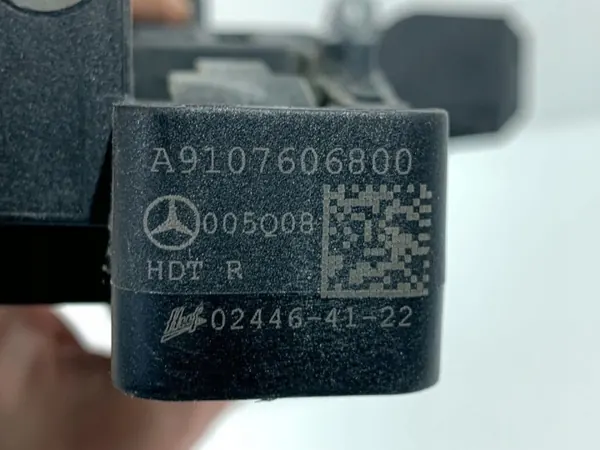 Mercedes Türgriff OEM A9107606800 - Gebraucht image 4