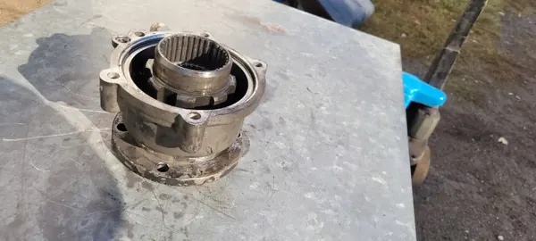 Flange caixa OEM 111119999954 para MAN TGM/TG image 5