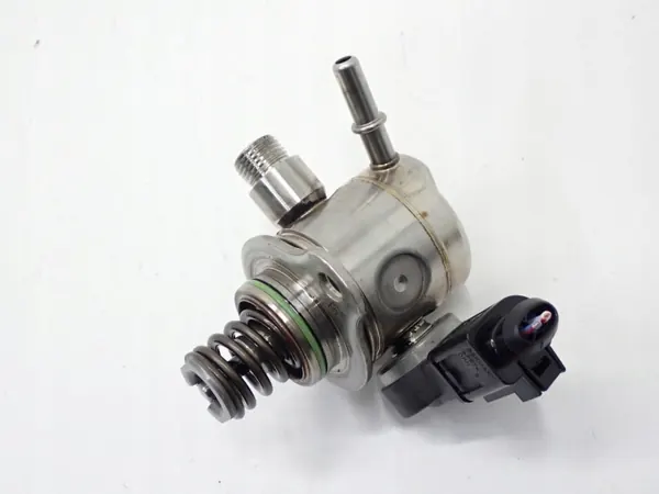 Insprutningspump OEM 05E127027L för VW Golf 8 image 2