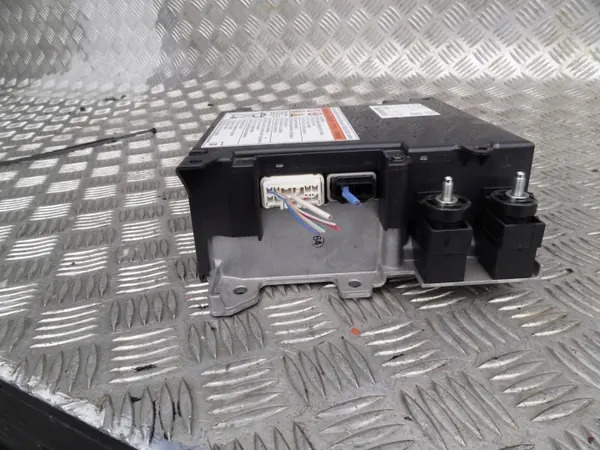 Suzuki Swift MK8 2019 1.2 Akku OEM 96510-68P02 image 3