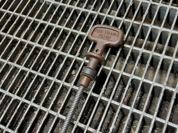 Gebruikte Jaguar oliepeilstok OEM EAC8310 image 3