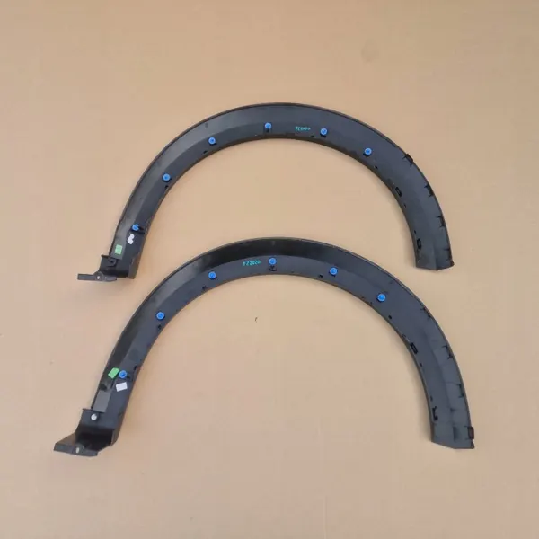 Dacia Sandero III Para-lama esquerdo OEM 638132662R image 4