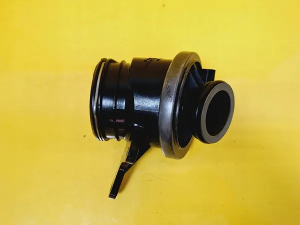 Ilmavastinonputki OEM DRC99910 Mercedes W203 2.2 CDI:lle image 3