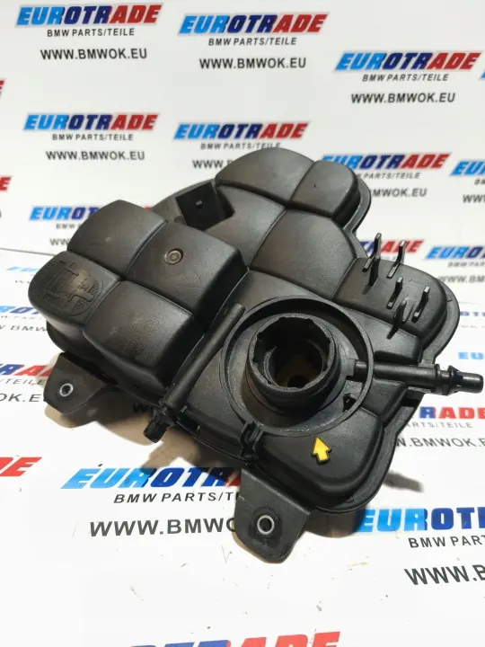 BMW 8090271 Uitzettank voor F90 F91 F92 F93 image 2