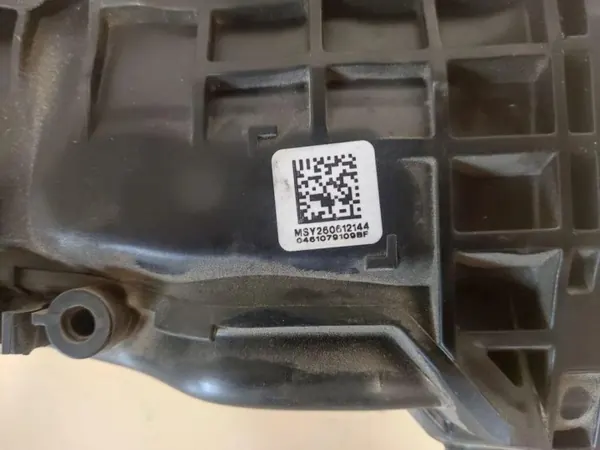Begagnad insugsgrenrör OEM 0461079109BF för Audi A8 image 8