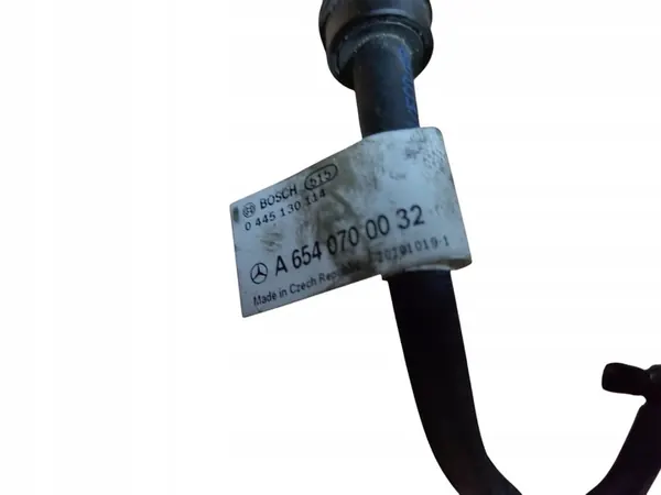 MERCEDES A W177 B W247 W213 W205 Bränsleåterföringsledning A6540700032 image 3