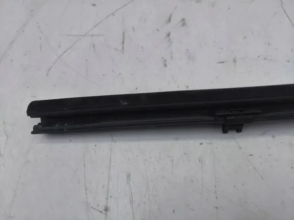 Tesla AMD134432 takaoven ikkunatiiviste vasen puoli image 4