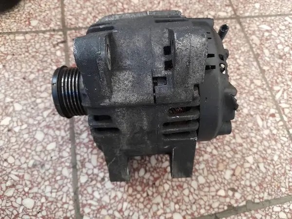 ALTERNATOR CITROEN PICASSO 96463217 image 3